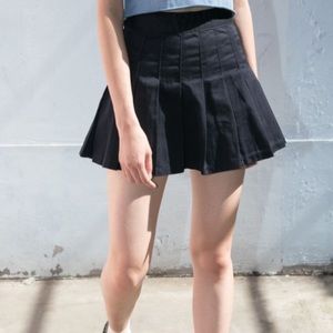 TRADE Brandy Melville Navy Dana Skirt New